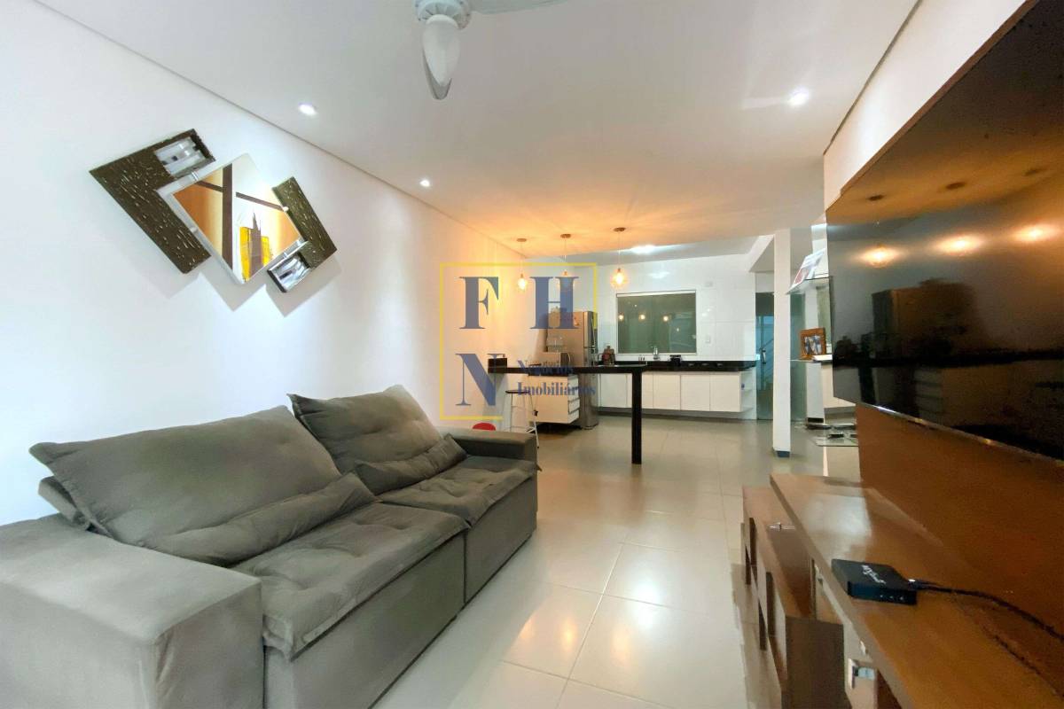 Casa à venda com 2 quartos, 270m² - Renascença,