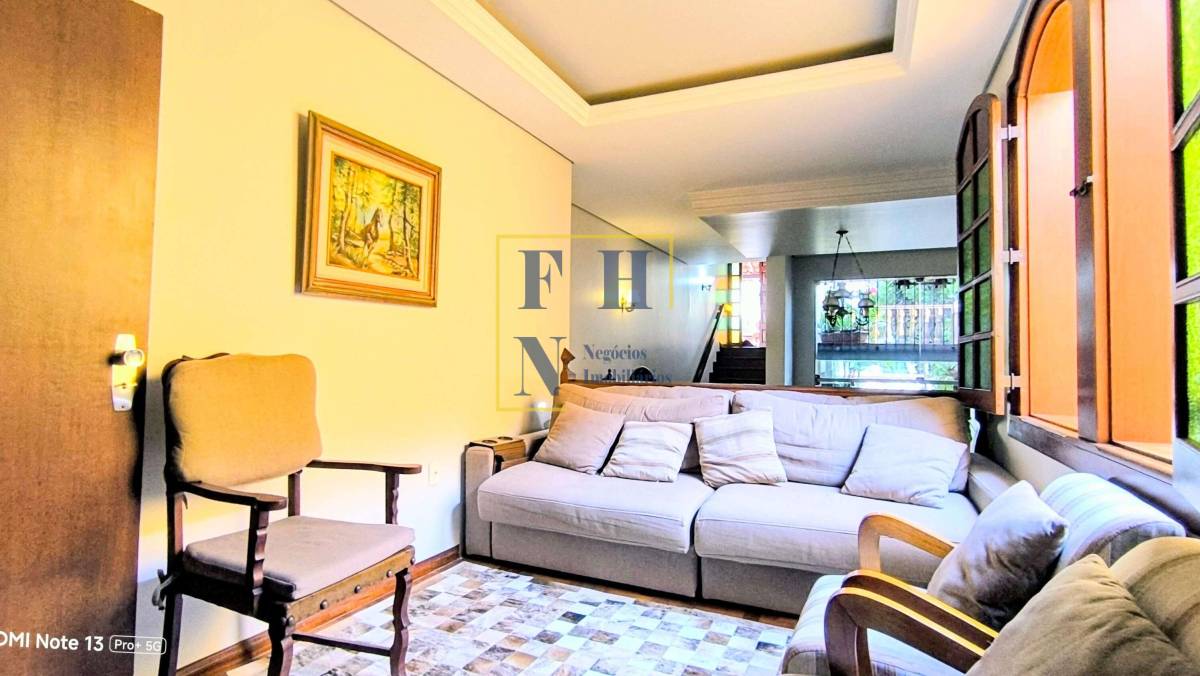 Casa à venda com 6 quartos, 400m² - Renascença,
