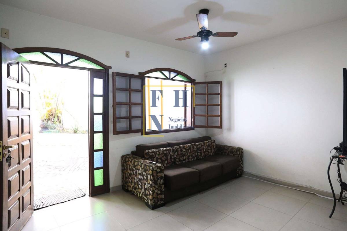Casa à venda com 3 quartos, 313m² - Renascença,