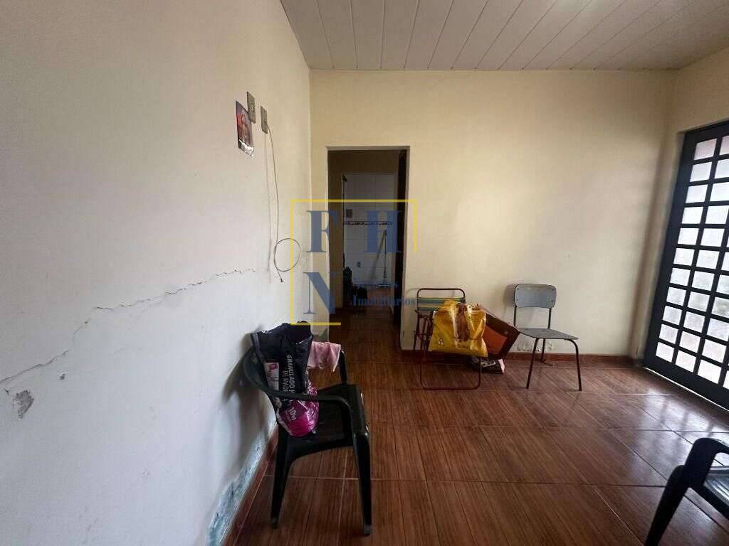 Casa à venda com 1 quarto, 70m² - Renascença,