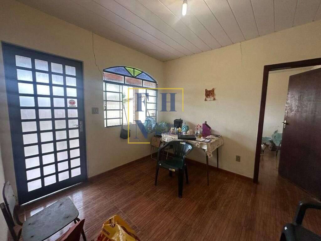 Casa à venda com 1 quarto, 70m² - Renascença,