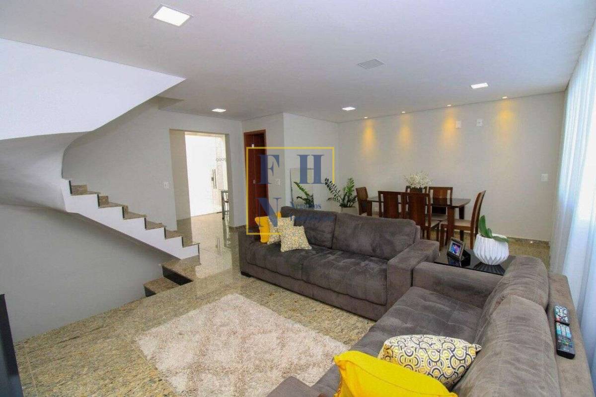  - Casa 3 Quartos à Venda na Sagrada Família em Belo Horizonte