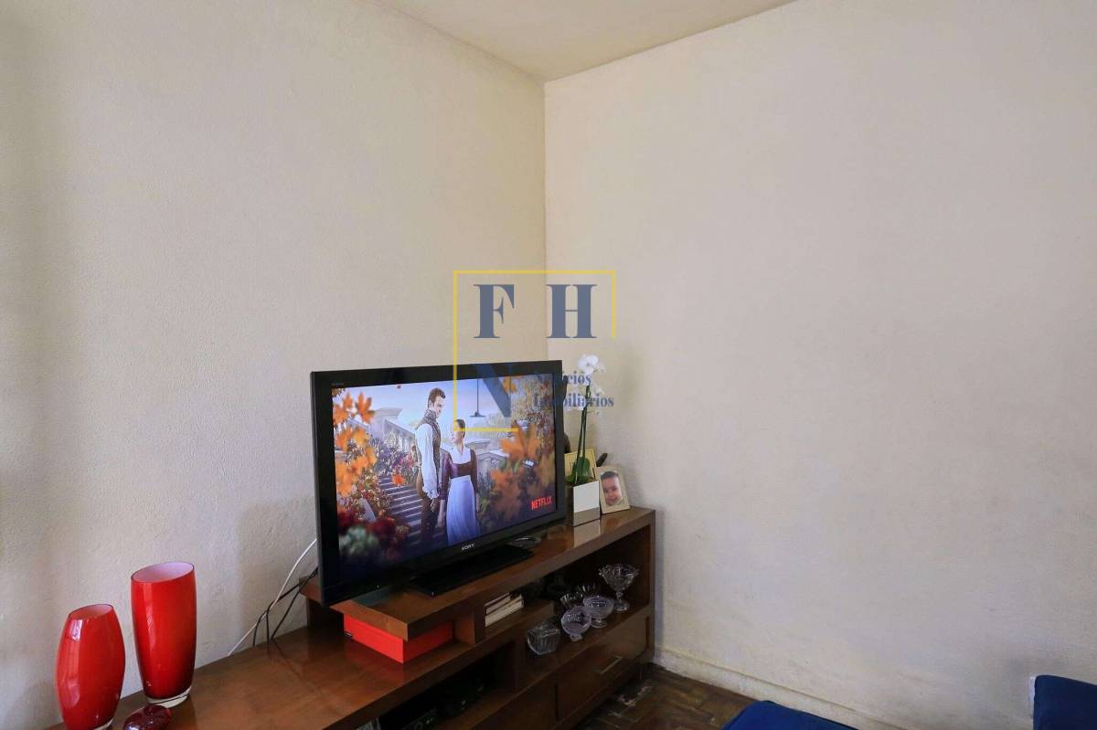  - Casa 2 Quartos à Venda na Sagrada Família em Belo Horizonte