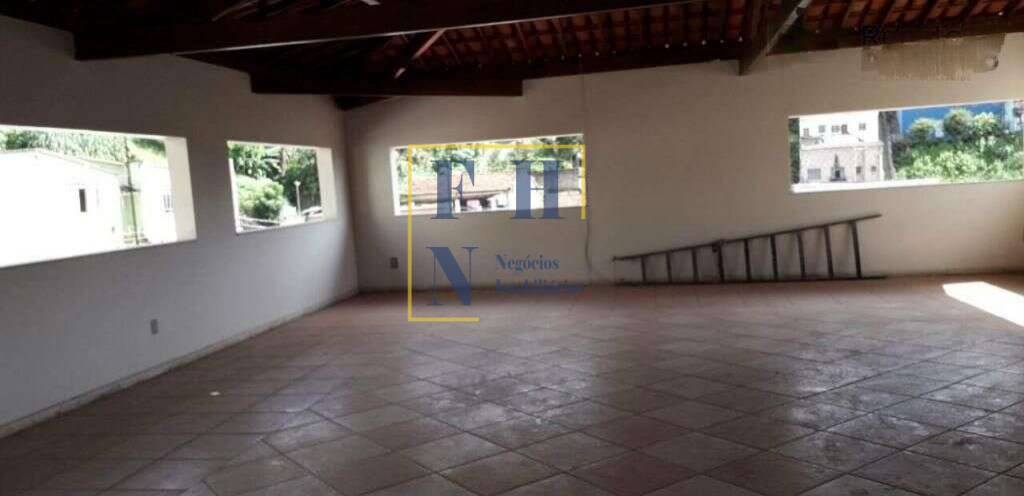  - Casa 3 Quartos à Venda na Sagrada Família em Belo Horizonte
