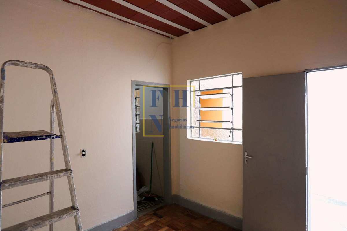 Casa 1 Quarto à Venda na Santa Efigênia em Belo Horizonte