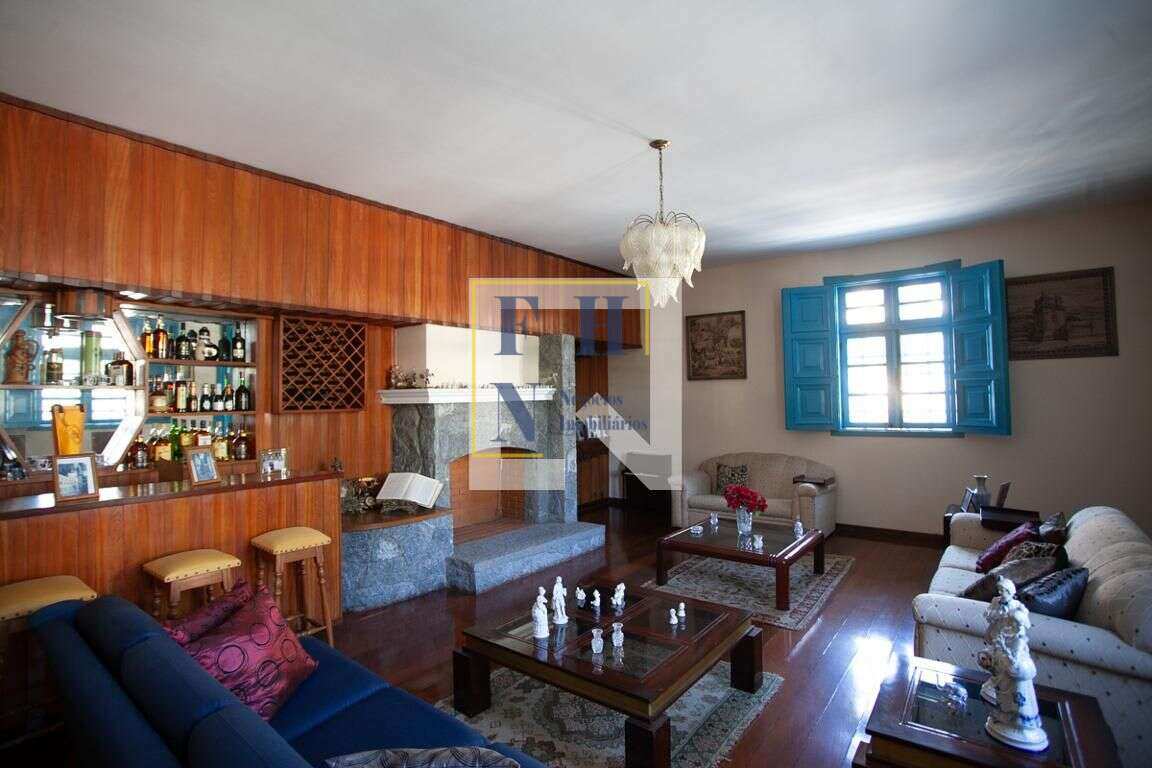 Casa 3 Quartos à Venda na Santa Rosa em Belo Horizonte