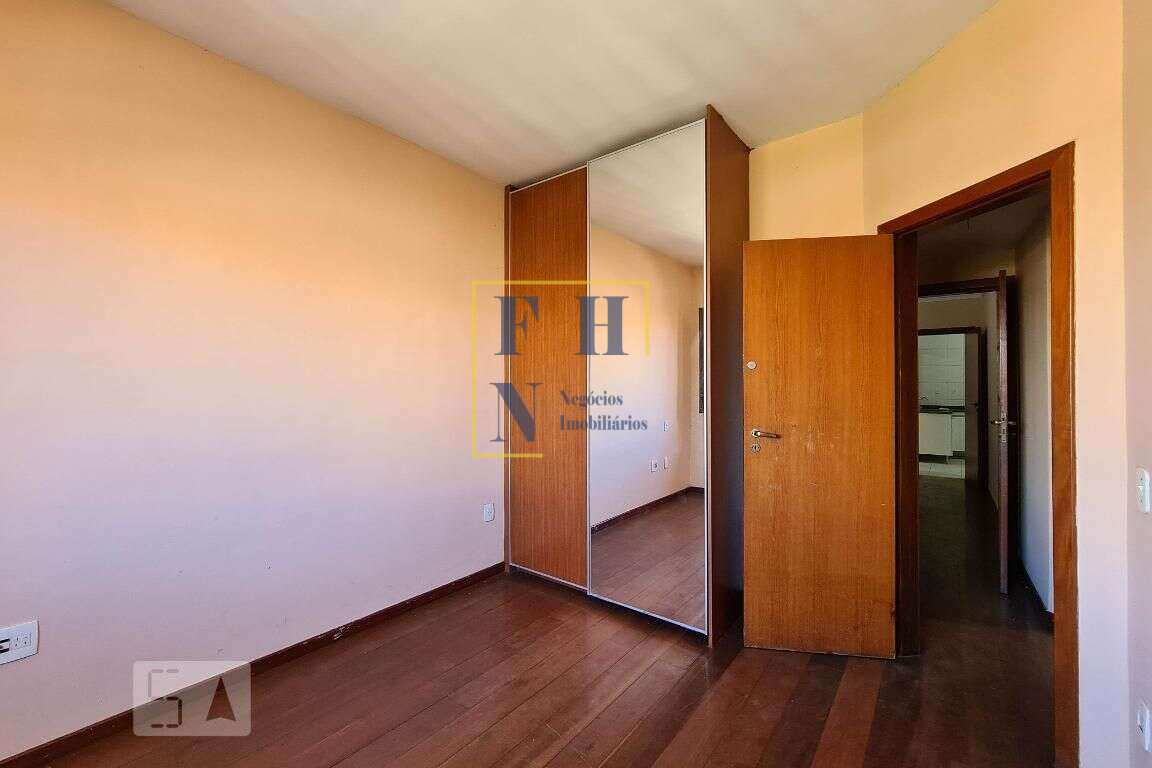 Casa 3 Quartos à Venda na Santa Tereza em Belo Horizonte