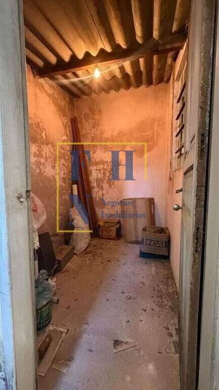  - Casa 2 Quartos à Venda na Santa Tereza em Belo Horizonte
