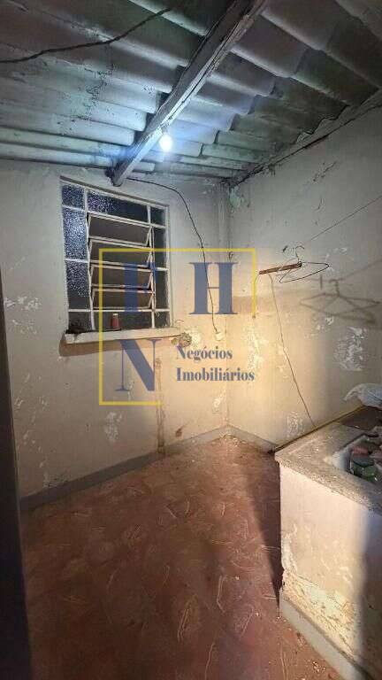  - Casa 2 Quartos à Venda na Santa Tereza em Belo Horizonte