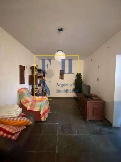  - Casa 4 Quartos à Venda na Santa Tereza em Belo Horizonte