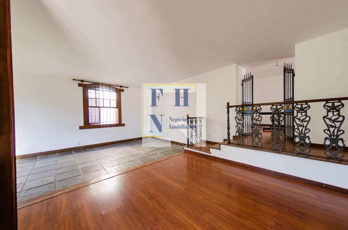Casa 4 Quartos à Venda no São Bento em Belo Horizonte