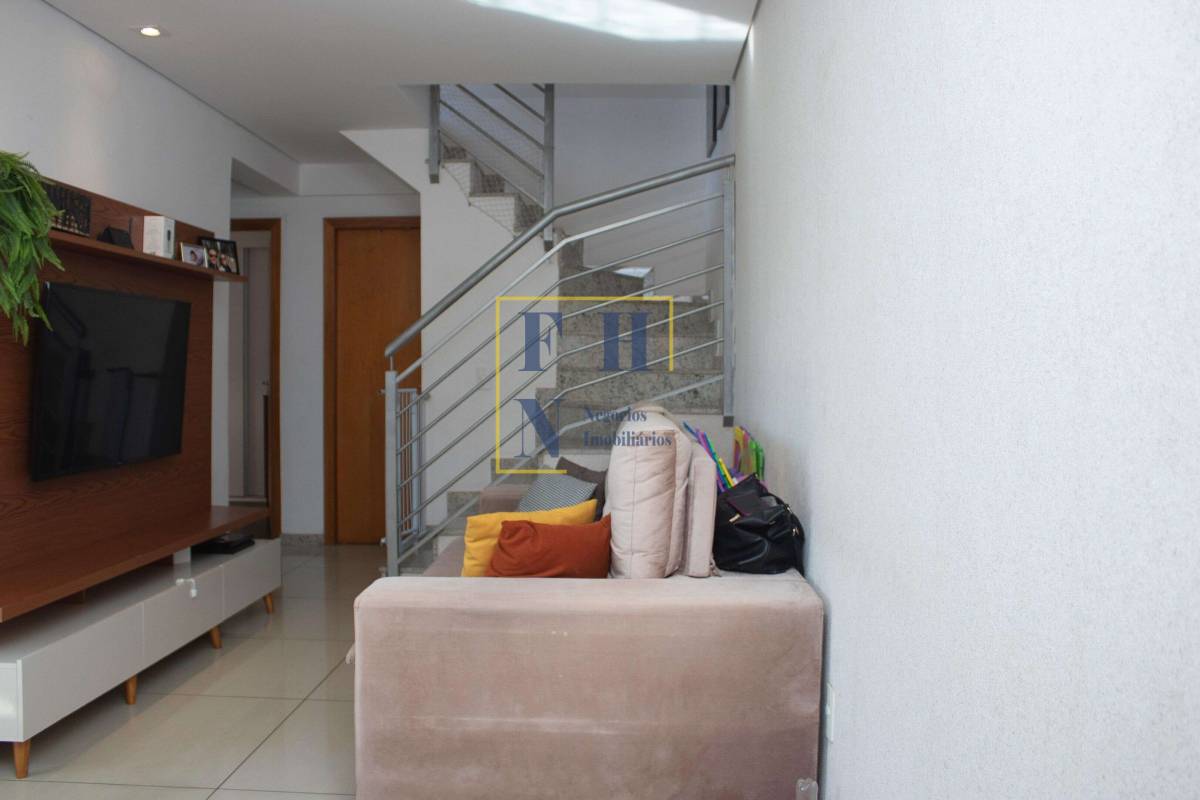  - Cobertura 3 Quartos à Venda na Cachoeirinha em Belo Horizonte
