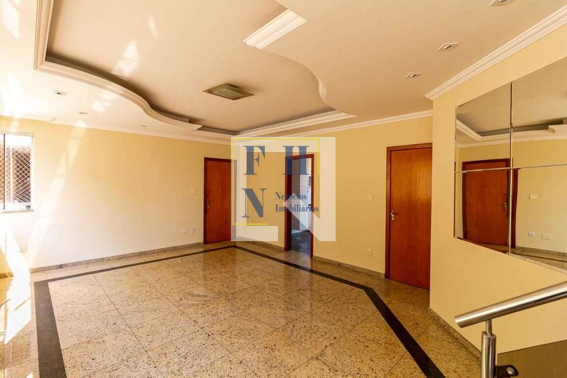 Cobertura à venda com 4 quartos, 220m² - Castelo,