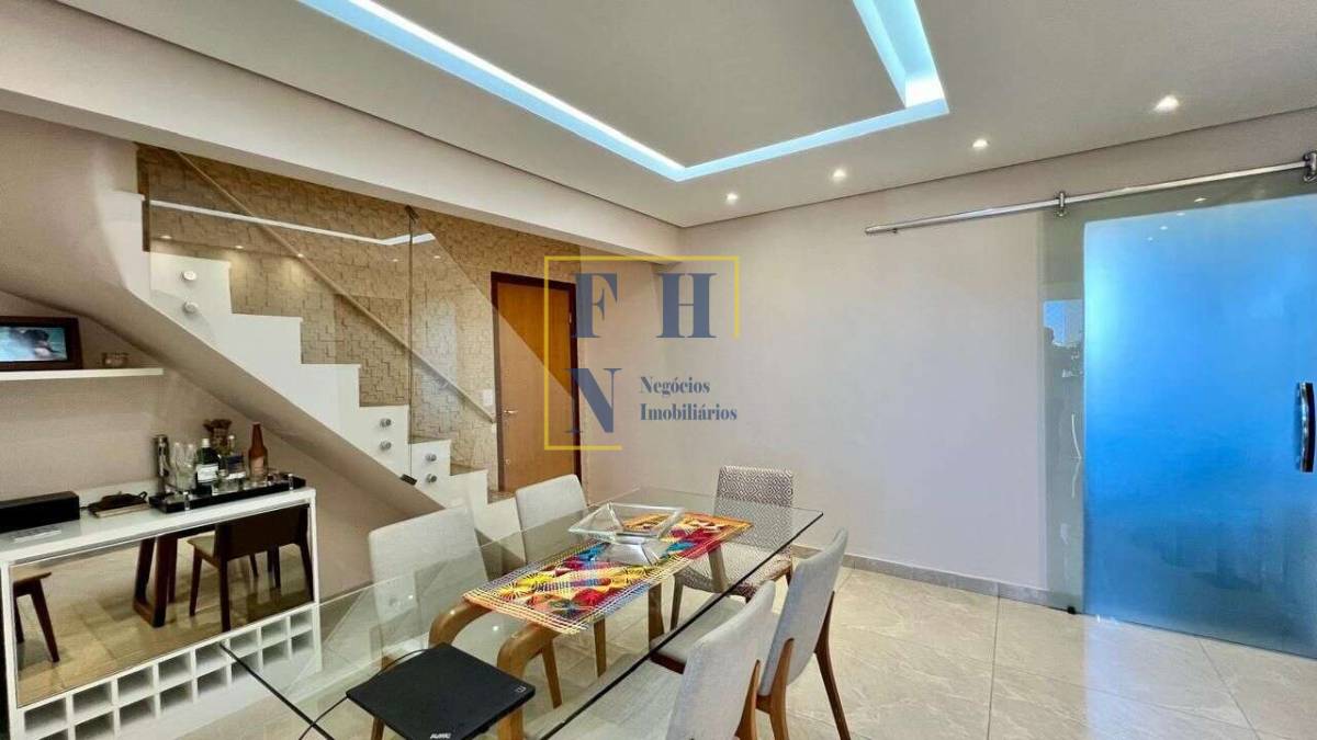 Cobertura à venda com 3 quartos, 180m² - Castelo,