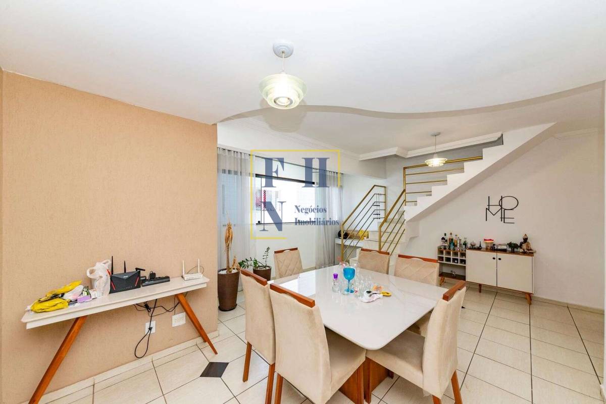 Cobertura à venda com 3 quartos, 179m² - Castelo,