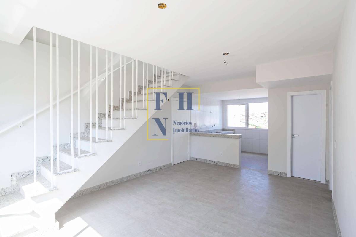Cobertura à venda com 3 quartos, 178m² - Castelo,