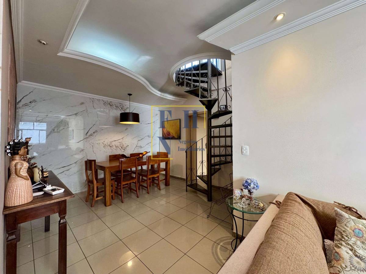 Cobertura à venda com 4 quartos, 195m² - Castelo,