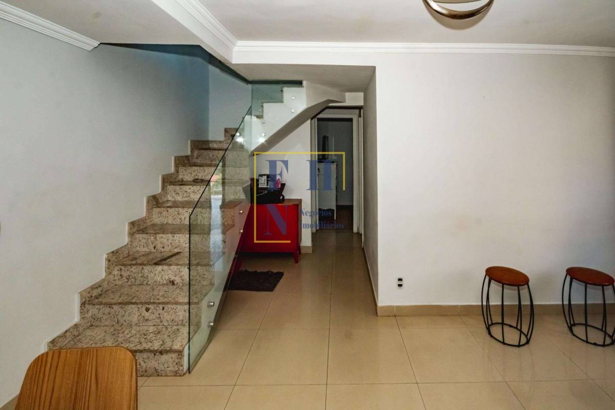  - Cobertura 3 Quartos à Venda no Castelo em Belo Horizonte