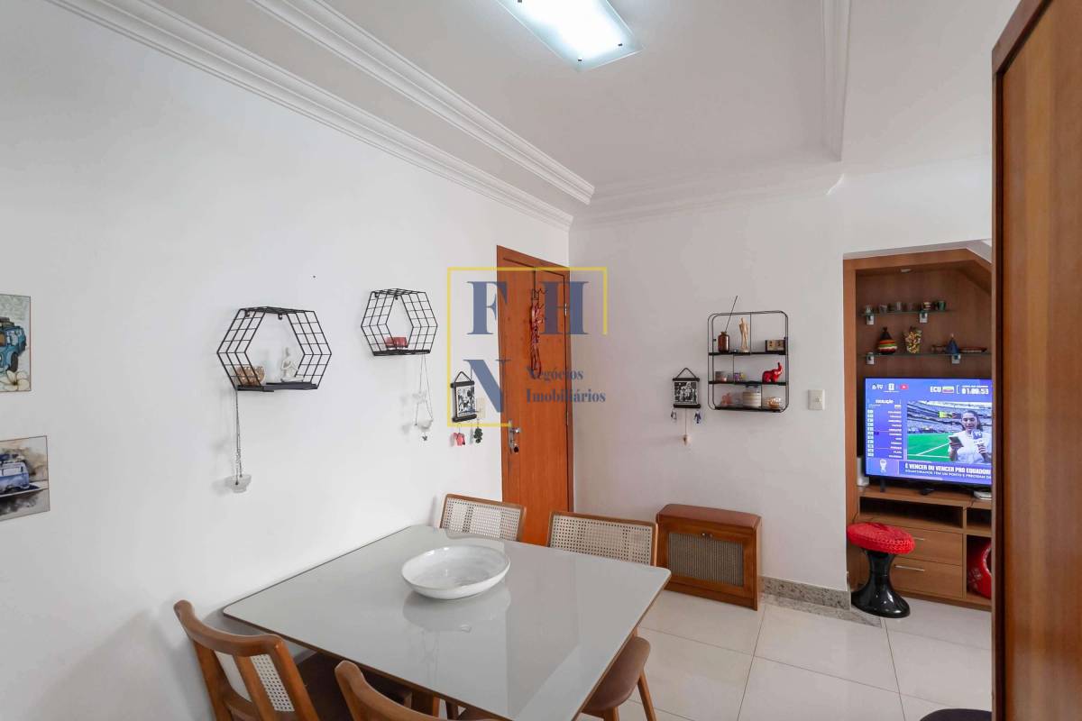 Cobertura à venda com 2 quartos, 109m² - Castelo,