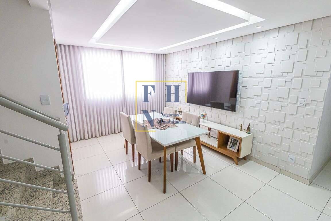 Cobertura à venda com 2 quartos, 130m² - Castelo,