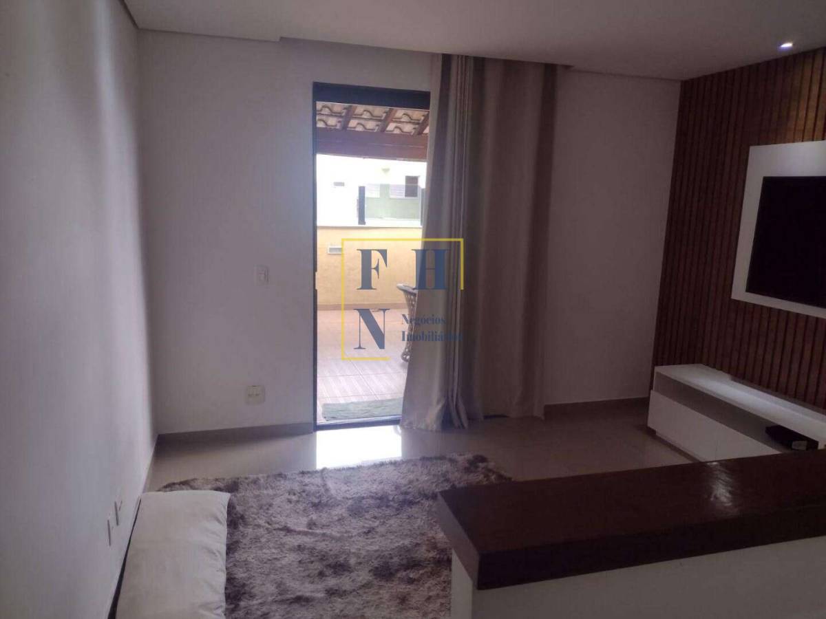 Cobertura à venda com 3 quartos, 154m² - Castelo,