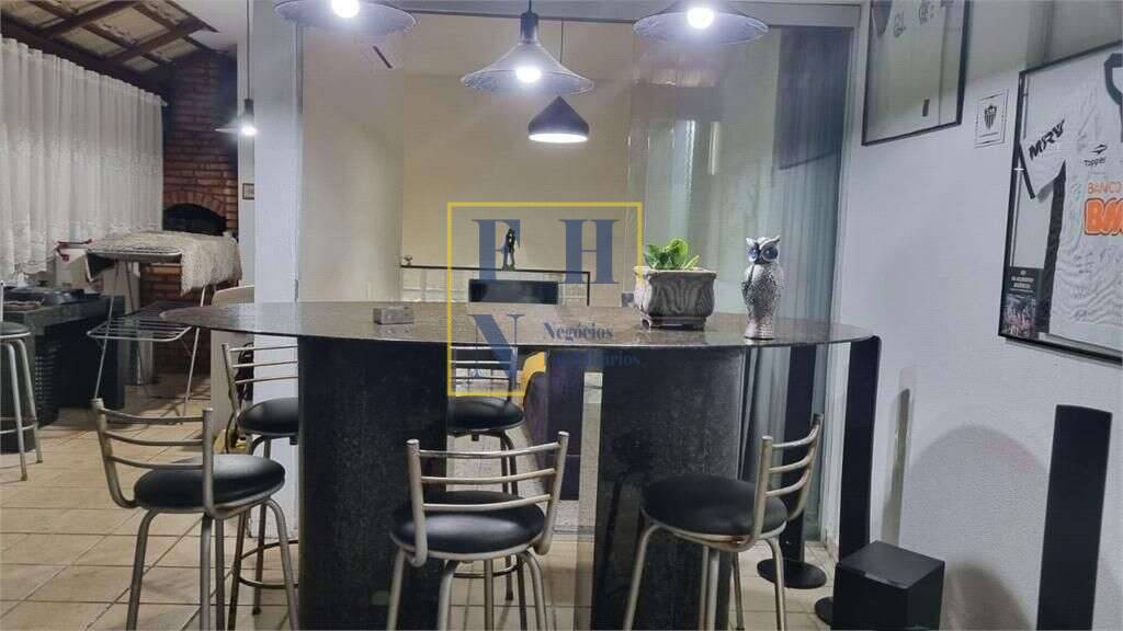  - Cobertura 2 Quartos à Venda no Castelo em Belo Horizonte