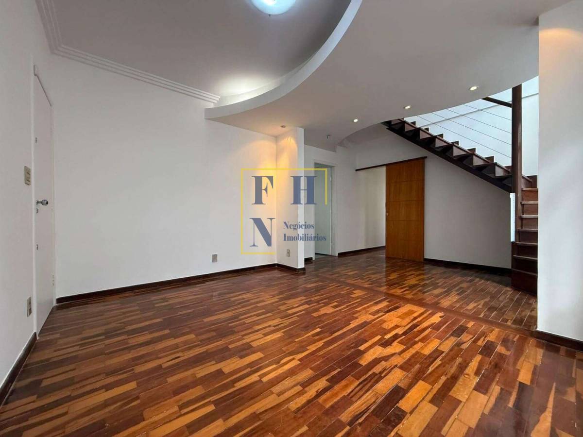 Cobertura à venda com 3 quartos, 170m² - Cidade Nova,