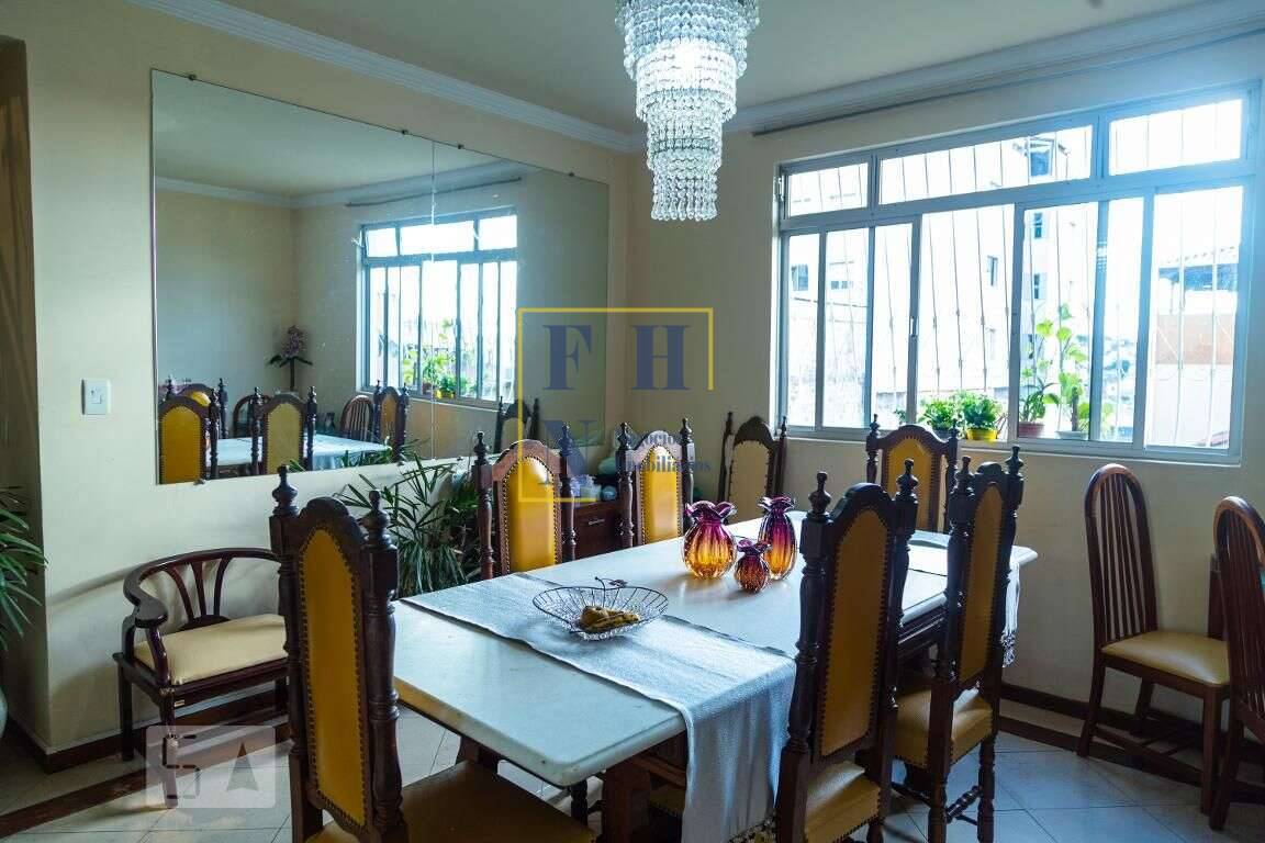 Cobertura à venda com 4 quartos, 160m² - Fernão Dias,