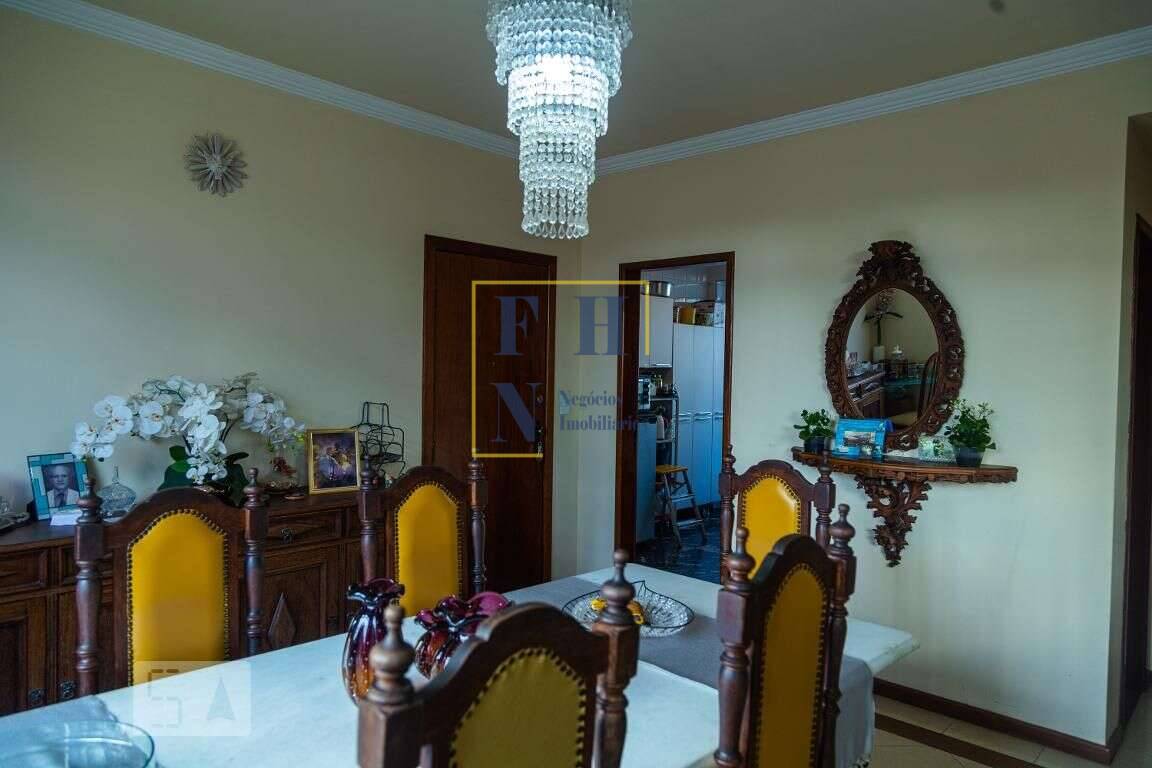 Cobertura à venda com 4 quartos, 160m² - Fernão Dias,