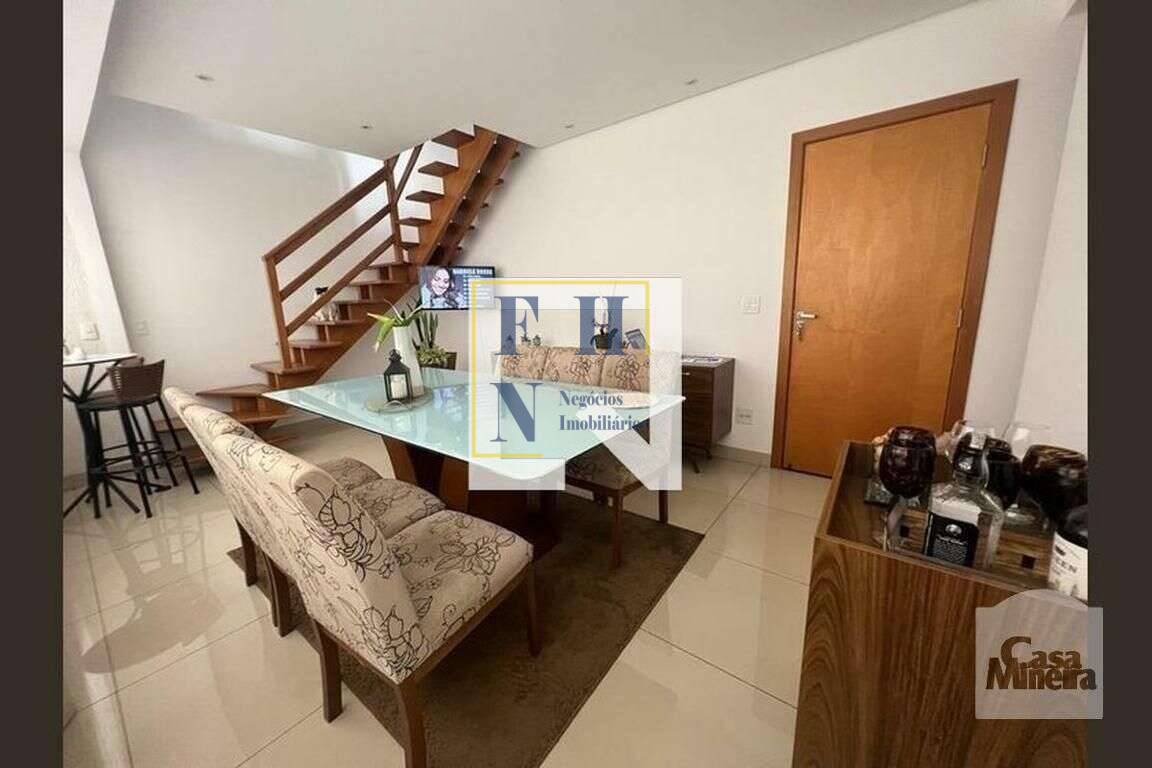 Cobertura à venda com 4 quartos, 190m² - Fernão Dias,