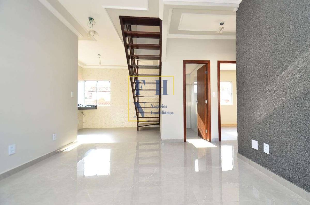 Cobertura à venda com 2 quartos, 113m² - Fernão Dias,