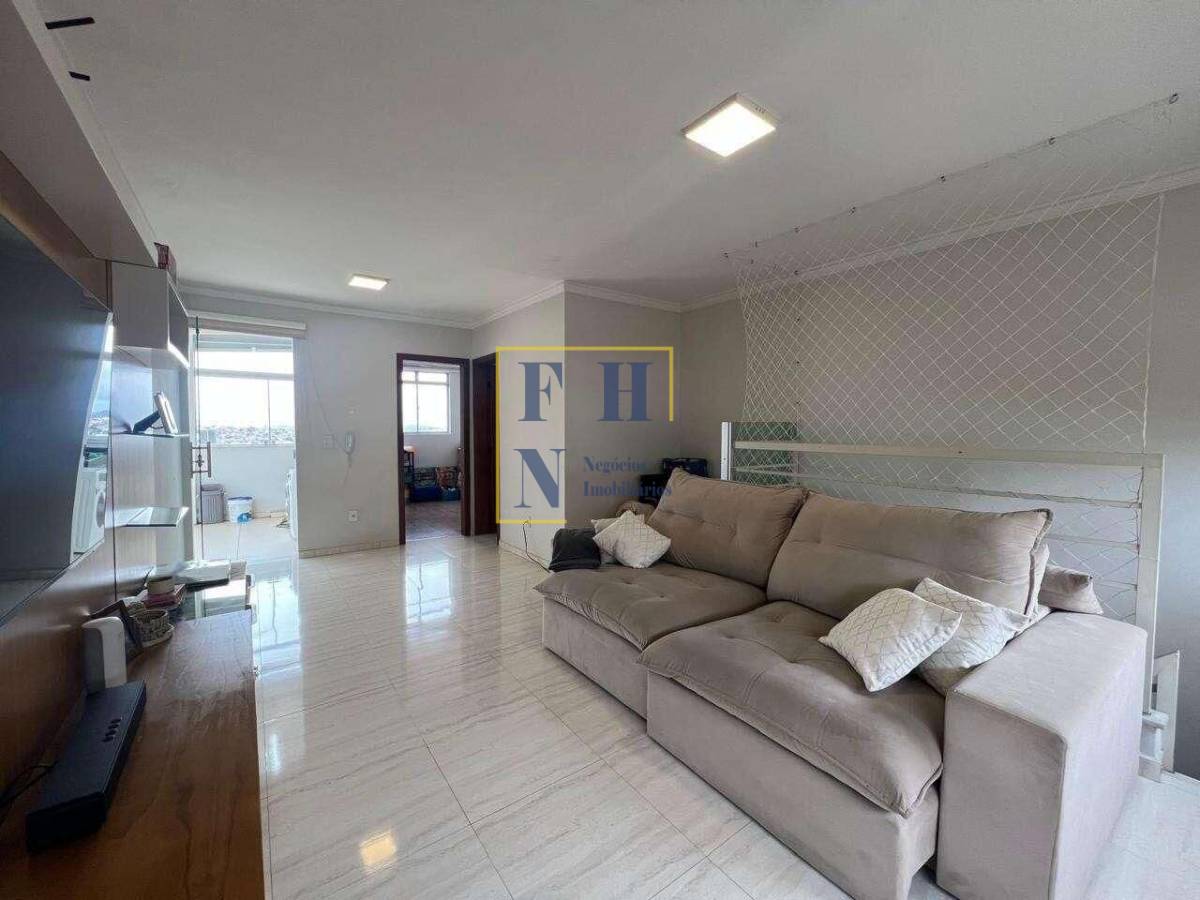 Cobertura à venda com 5 quartos, 127m² - Fernão Dias,