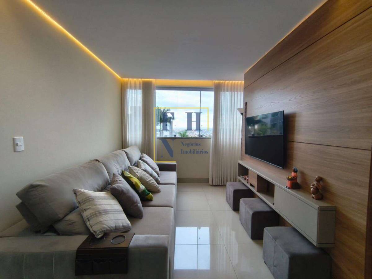 Cobertura à venda com 4 quartos, 264m² - Fernão Dias,
