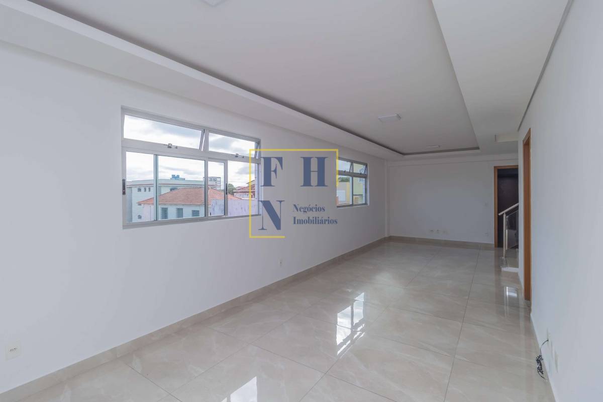 Cobertura à venda com 4 quartos, 259m² - Floresta,