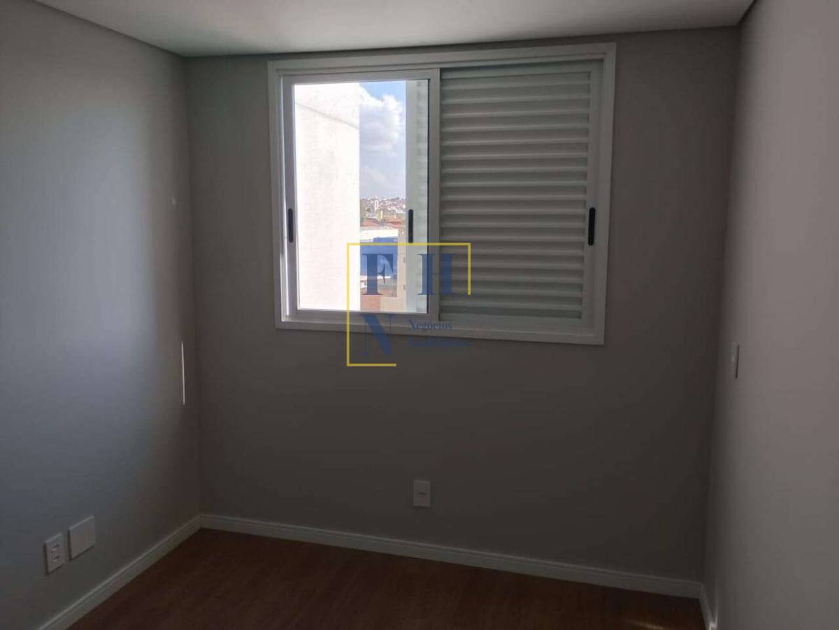 Cobertura à venda com 3 quartos, 126m² - Ipiranga,