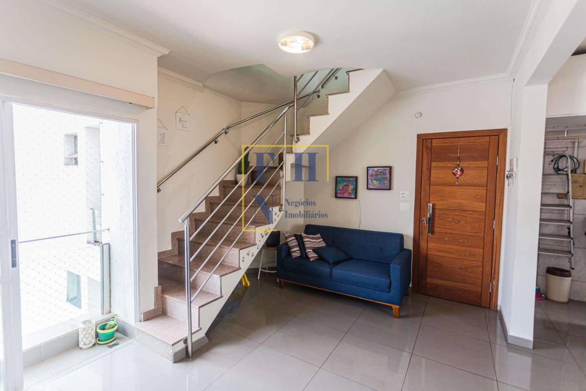 Cobertura à venda com 3 quartos, 132m² - Sagrada Família,