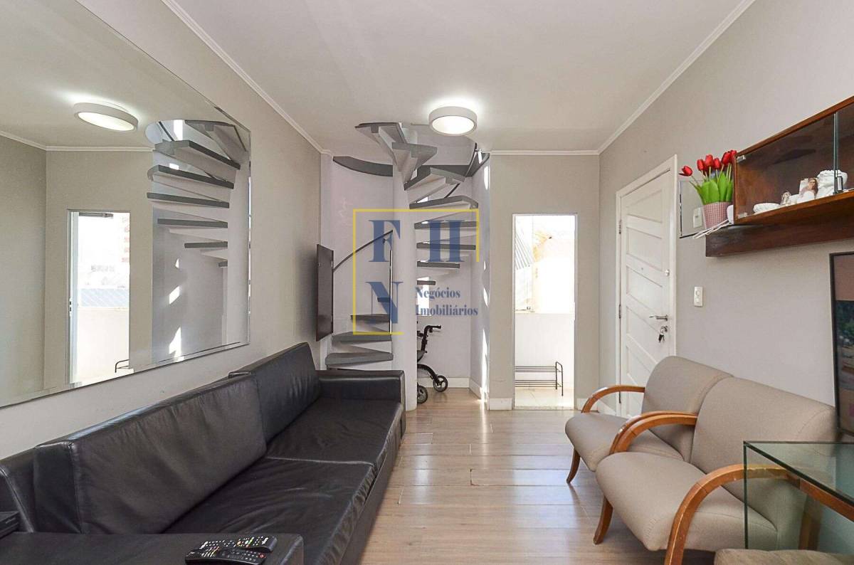 Cobertura à venda com 2 quartos, 165m² - Sagrada Família,