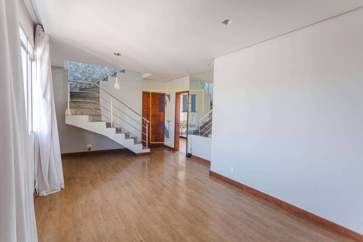  - Cobertura 4 Quartos à Venda na Sagrada Família em Belo Horizonte
