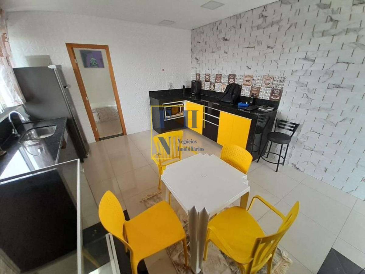 Cobertura à venda com 3 quartos, 205m² - Sagrada Família,