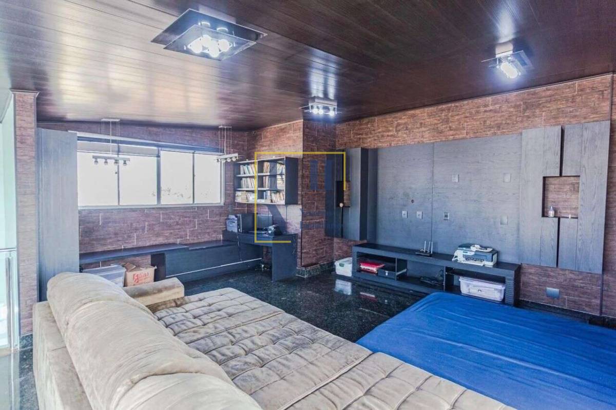 Cobertura à venda com 4 quartos, 340m² - Sagrada Família,