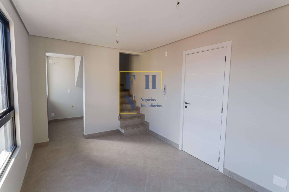 Cobertura à venda com 1 quarto, 72m² - Sagrada Família,