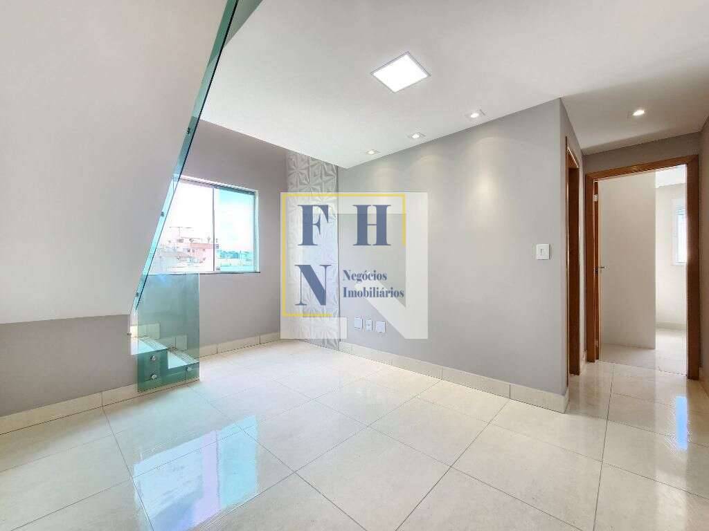 Cobertura à venda com 2 quartos, 114m² - Santo Antônio,