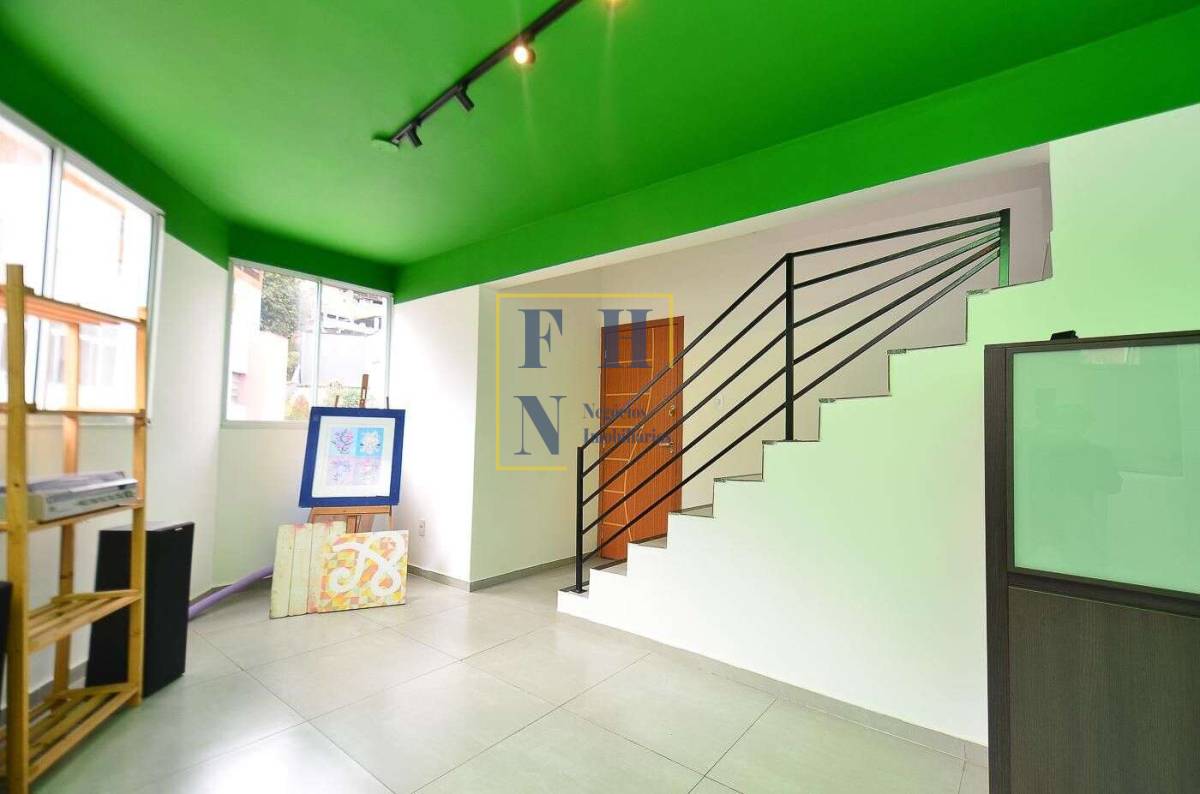 Cobertura à venda com 2 quartos, 137m² - Santo Antônio,