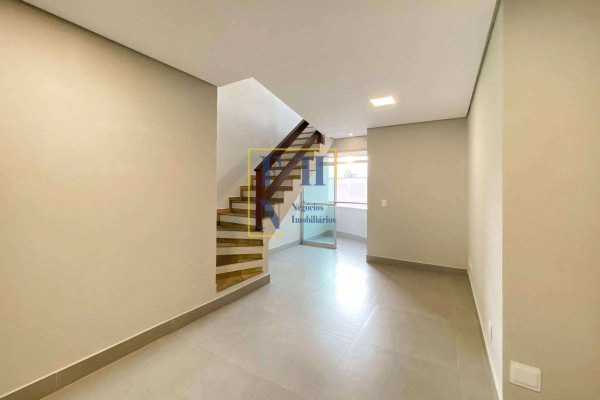 Cobertura à venda com 3 quartos, 157m² - Serra,